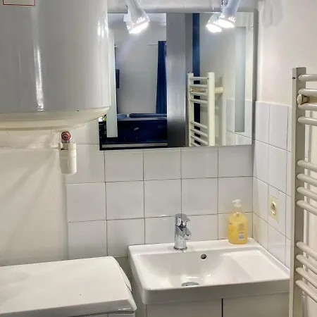 Apartment Le Cocon D'avignon - T2 Duplex 40m2 - Centre Historique Intra Muros- Wifi Climatisation Avignon