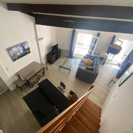 Apartment Le Cocon D'avignon - T2 Duplex 40m2 - Centre Historique Intra Muros- Wifi Climatisation