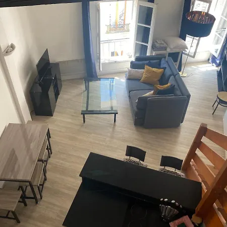 Apartment Le Cocon D'avignon - T2 Duplex 40m2 - Centre Historique Intra Muros- Wifi Climatisation